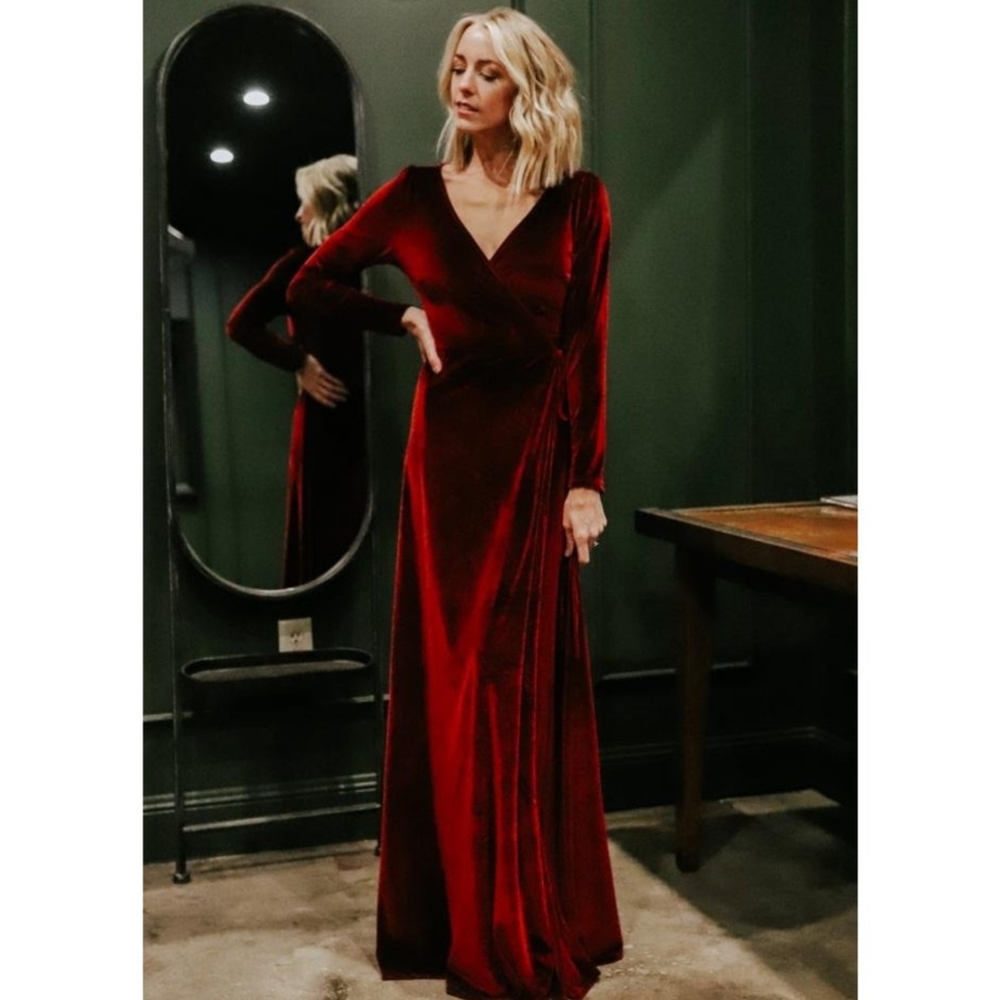 NWT Baltic Born Esmerelda Velvet Wrap Maxi Dress Merlot Red Small